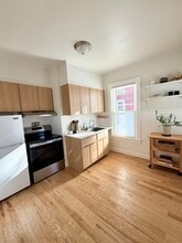 11 Spring St, Unit #3 in Oneonta, NY - Building Photo - Building Photo