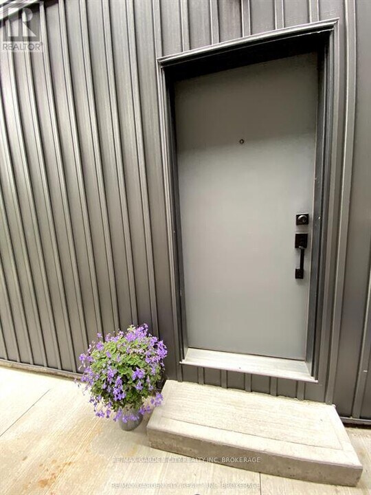 622 Clare Ave in Welland, ON - Building Photo