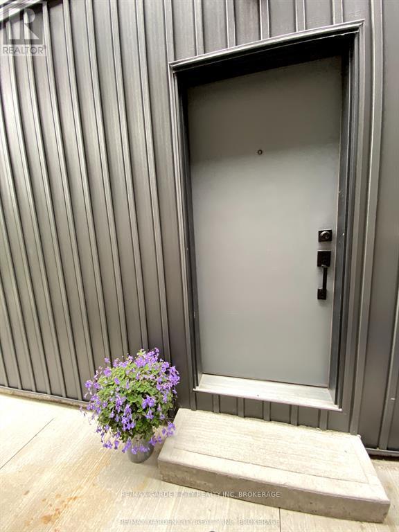 property at 622 Clare Ave