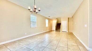 6323 Alpine Tree Ave in Las Vegas, NV - Building Photo - Building Photo