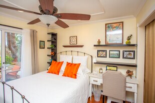 2407 Sonora Ct in Carlsbad, CA - Building Photo