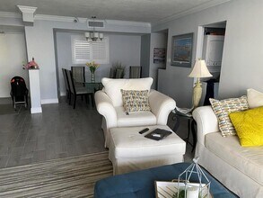 300 Ocean Trail Way, Unit 1304 in Jupiter, FL - Building Photo - Building Photo