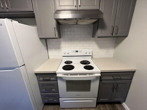 141 Agua Caliente Rd W in Sonoma, CA - Building Photo - Building Photo