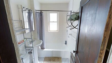 243 Summer St in Somerville, MA - Building Photo - Building Photo