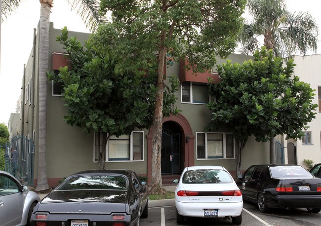 942 E 2nd in Long Beach, CA - Building Photo - Building Photo