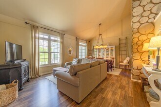 7914 Kilmory Cir in Portage, MI - Building Photo - Building Photo