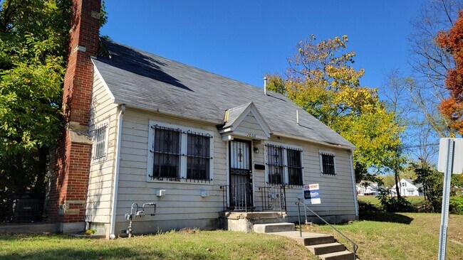 property at 1005 Wheatley Ave