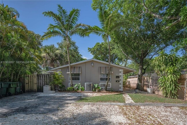 property at 208 SW 11th St