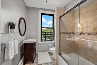 544 Bramhall Ave in Jersey City, NJ - Foto de edificio - Building Photo