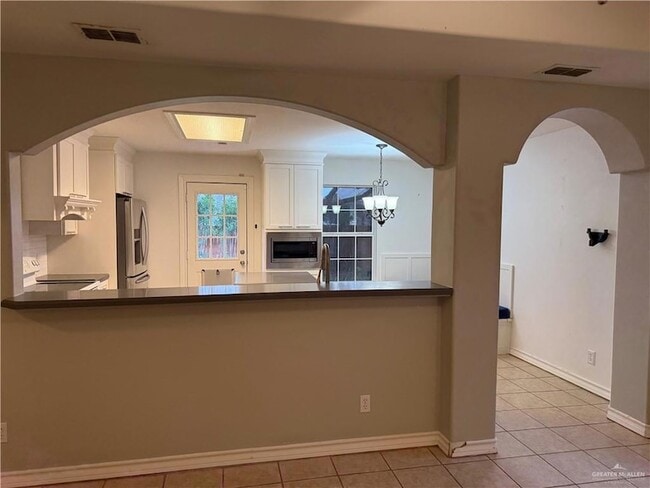 3836 Frontier Dr in Edinburg, TX - Building Photo - Building Photo