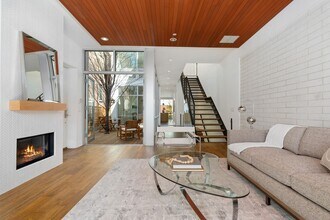 1831 N Marshfield Ave in Chicago, IL - Building Photo - Building Photo