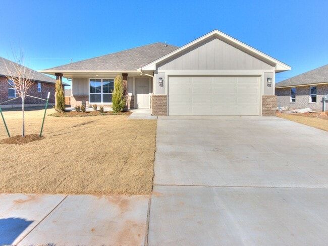 property at 1013 SE 16th Terrace