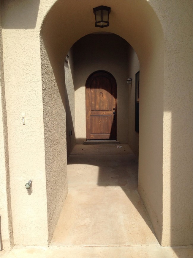 11308 Manuel Gameros Dr in El Paso, TX - Building Photo - Building Photo