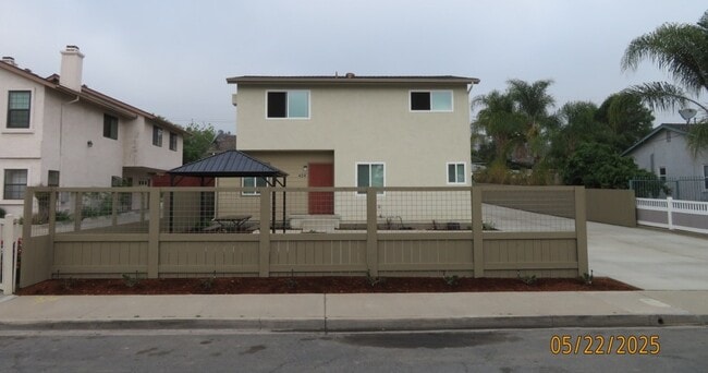 424 Richfield Ave, Unit 424 Richfield Ave.