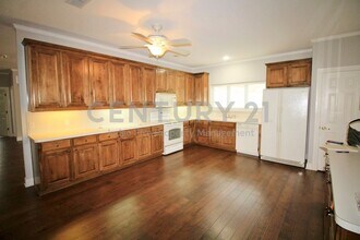 3333 Farmer Rd in Azle, TX - Building Photo - Building Photo