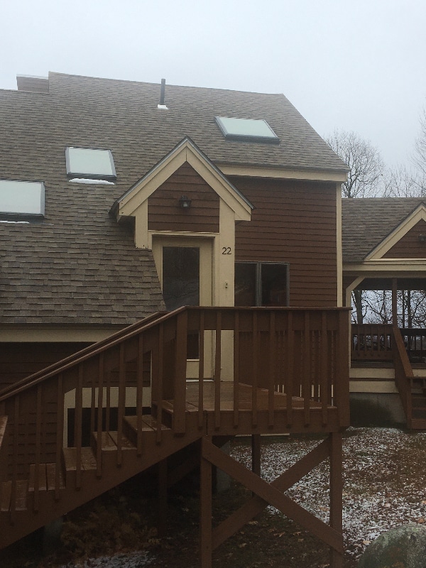 property at 10 Onset Rd