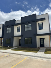 2 S Hunsley Hills Blvd, Unit 2 in Canyon, TX - Foto de edificio - Building Photo