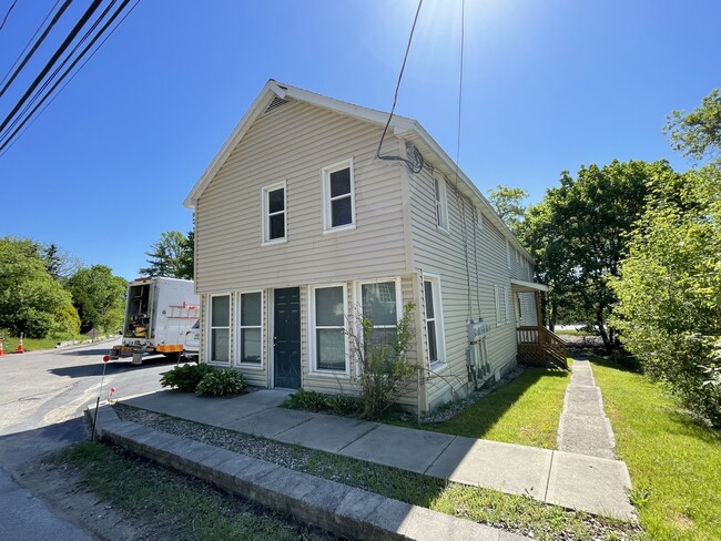 220 Maple Ave, Unit 1