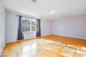 21-23 Norfolk Street Unit in Newark, NJ - Building Photo - Building Photo