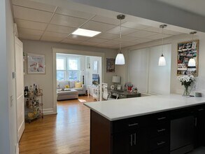 909 Saint Rita Ave, Unit 2S in Clayton, MO - Foto de edificio - Building Photo