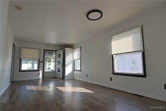 19 Schuler Ave in Tonawanda, NY - Foto de edificio - Building Photo