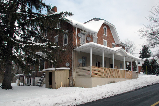 83-97 Station Ave in Coopersburg, PA - Building Photo - Building Photo