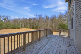 564 Main St in Fremont, NH - Building Photo - Building Photo