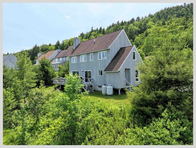 61 Eagles Nest Rd in Plymouth, NH - Building Photo - Building Photo