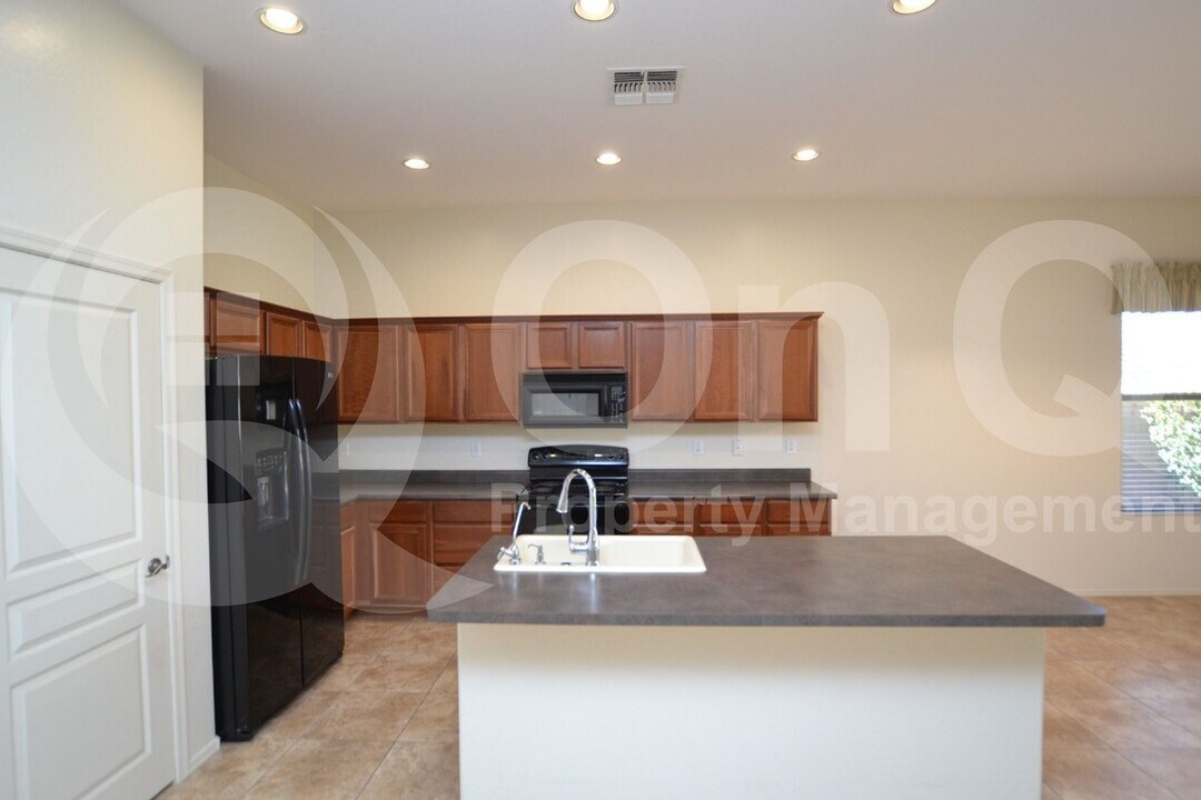 3658 E Shannon St in Gilbert, AZ - Building Photo