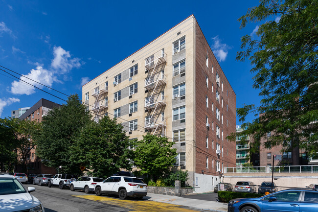 3512 Oxford Ave in Bronx, NY - Foto de edificio - Building Photo