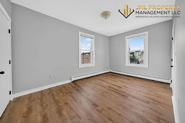 130 High St