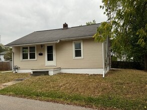 128 Diamond St in Ashland, OH - Building Photo - Building Photo