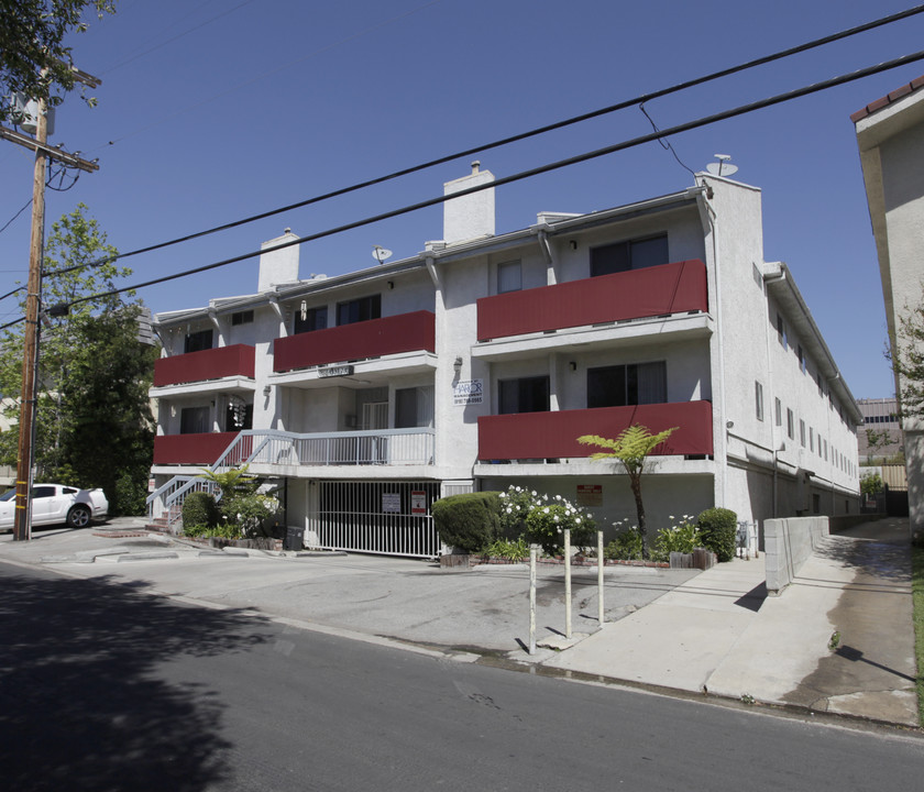 12843 Kling St in North Hollywood, CA - Building Photo