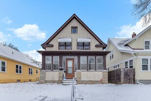 977 Fremont Ave E in St. Paul, MN - Building Photo