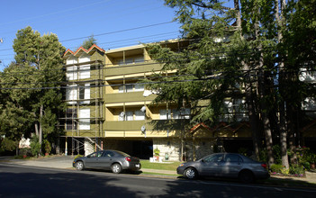 Sequoia at Wellesley Crescent in Redwood City, CA - Foto de edificio - Building Photo