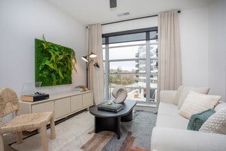 The Row in Raleigh, NC - Foto de edificio - Interior Photo
