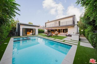 5141 Varna Ave in Los Angeles, CA - Building Photo