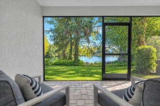 Amberton Luxury Townhomes in Naples, FL - Building Photo - Building Photo