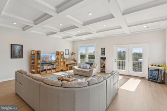 16346 Connors Wy in Rockville, MD - Building Photo - Building Photo
