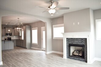 756 N Malbec Rd in Fayetteville, AR - Building Photo - Building Photo