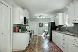 1700 Eubank St in Georgetown, TX - Foto de edificio - Building Photo