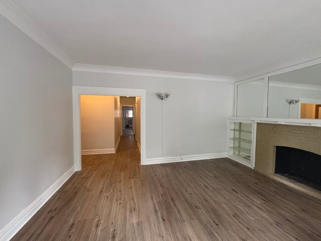 2754 W Giddings St, Unit 1 in Chicago, IL - Building Photo - Building Photo