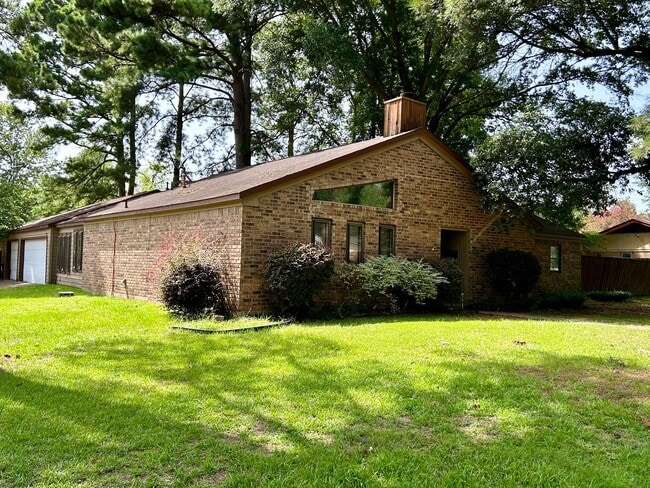 property at 9042 Sara Ln