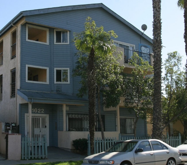1622 Junipero Ave