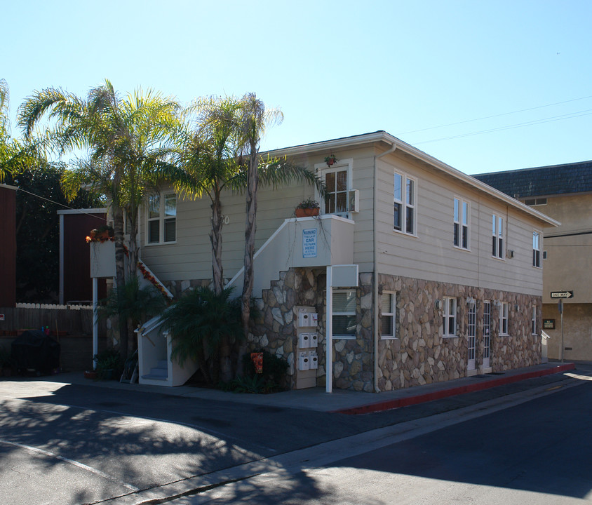 1300 Ocean Ave in Seal Beach, CA - Building Photo