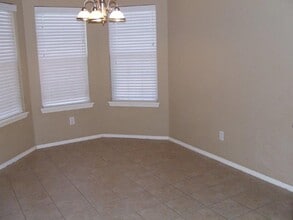 1104 Fox Hollow Ave in Amarillo, TX - Building Photo - Building Photo