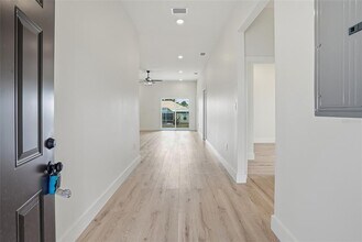 11256 Salters St in Spring Hill, FL - Building Photo - Building Photo