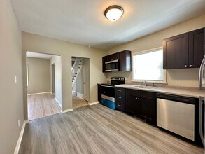 721 N 7th Ave E in Duluth, MN - Building Photo - Building Photo