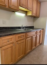 1015 Whalley Ave in New Haven, CT - Building Photo - Building Photo