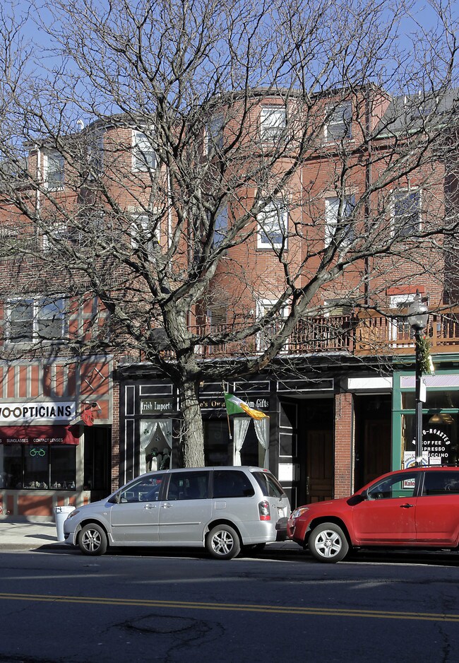396 W Broadway in South Boston, MA - Building Photo - Building Photo